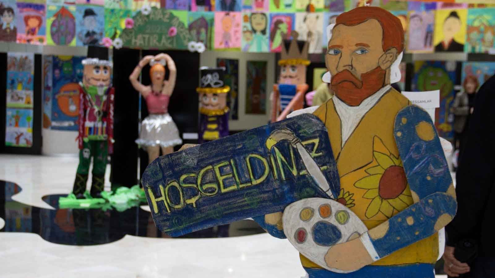 Ein Tag voller Kunst in Ankara: Ausstellung der Kinderkünstler für Besucher geöffnet – Mustafa Ayaz Museum