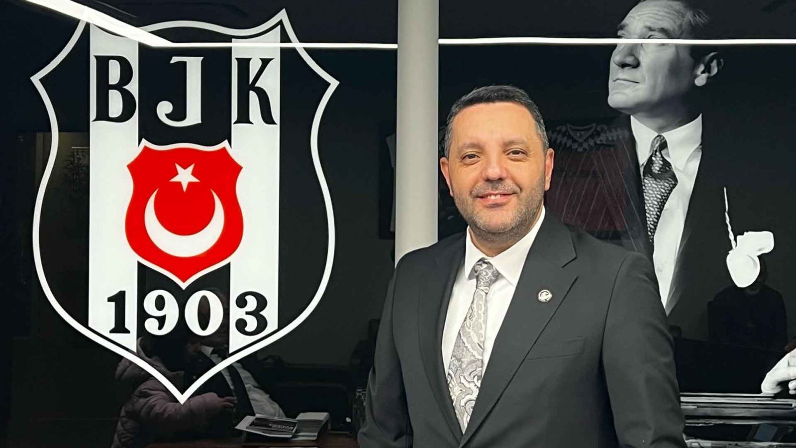 Gökhan Aracı Wir bringen Träume auf die Bühne und Applaus in den Himmel